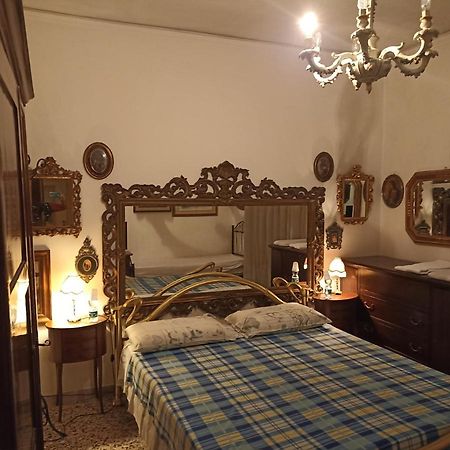 Bed and Breakfast Casa Gramsci Modena Exterior foto