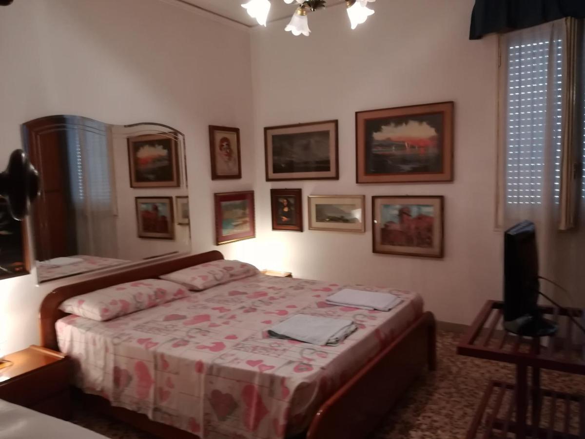 Bed and Breakfast Casa Gramsci Modena Exterior foto