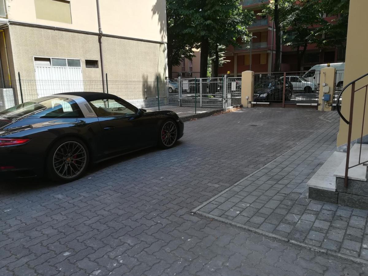 Bed and Breakfast Casa Gramsci Modena Exterior foto