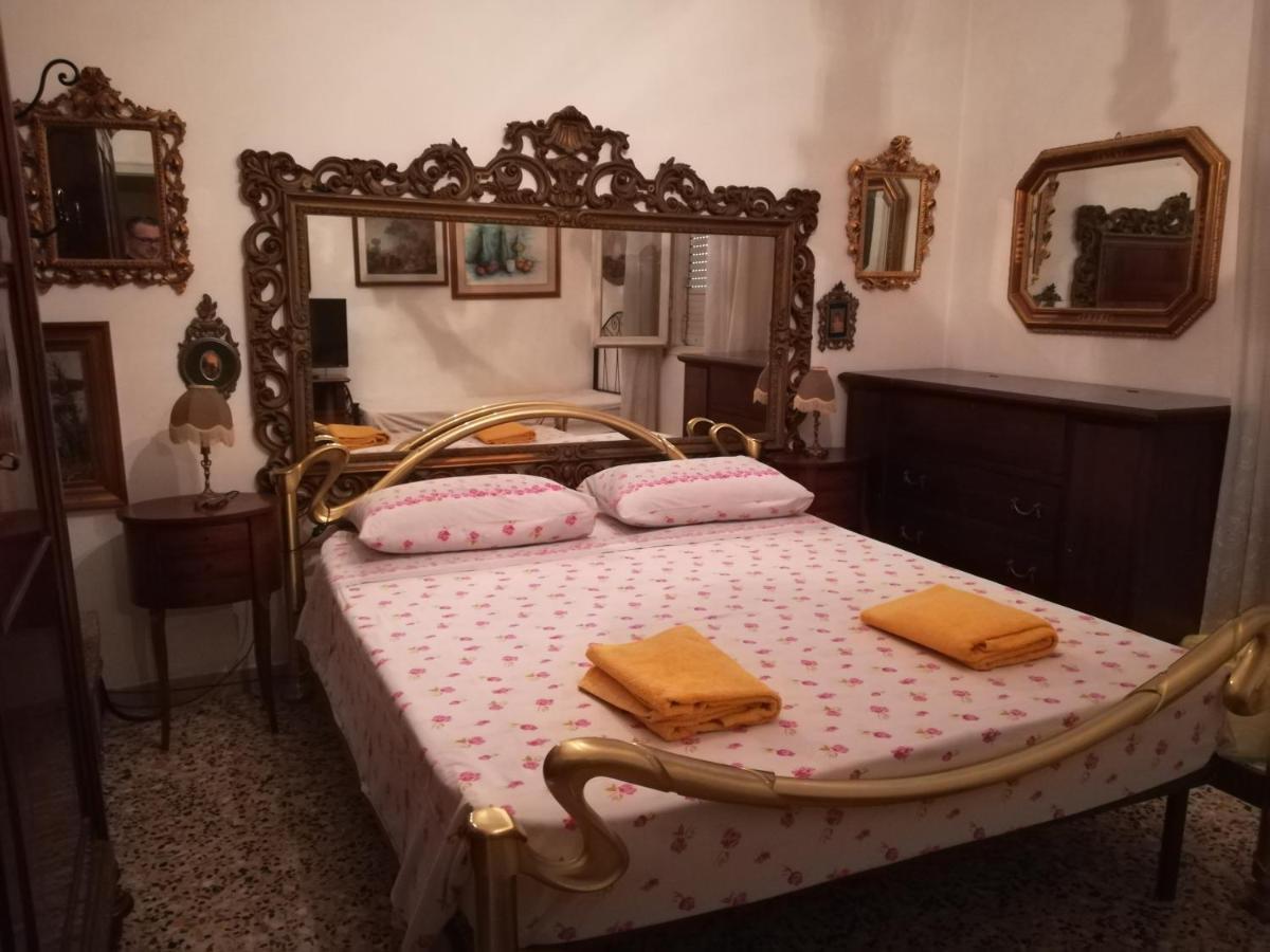 Bed and Breakfast Casa Gramsci Modena Exterior foto