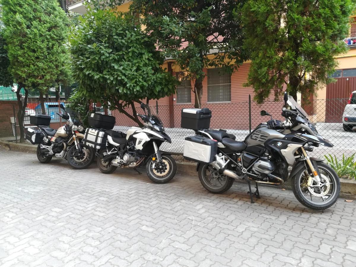 Bed and Breakfast Casa Gramsci Modena Exterior foto