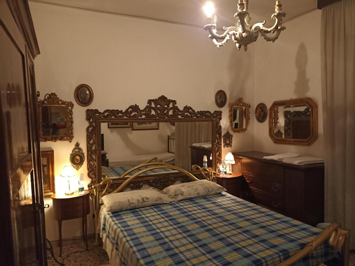 Bed and Breakfast Casa Gramsci Modena Exterior foto